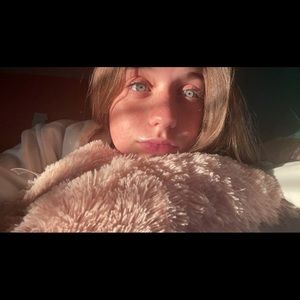 Meet your Posher, Annalise